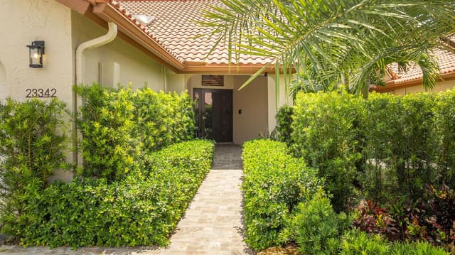 23342 Water Circle, Boca Raton FL 33486 - Boca Raton, FL - Photo 3