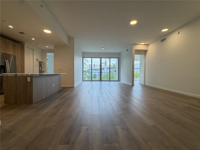 529 SW 11th St # 203, Miami FL 33129 - Miami, FL - Photo 2