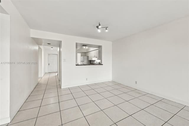 545 SE 12th St # 205, Dania Beach FL 33004 - Dania Beach, FL - Photo 6
