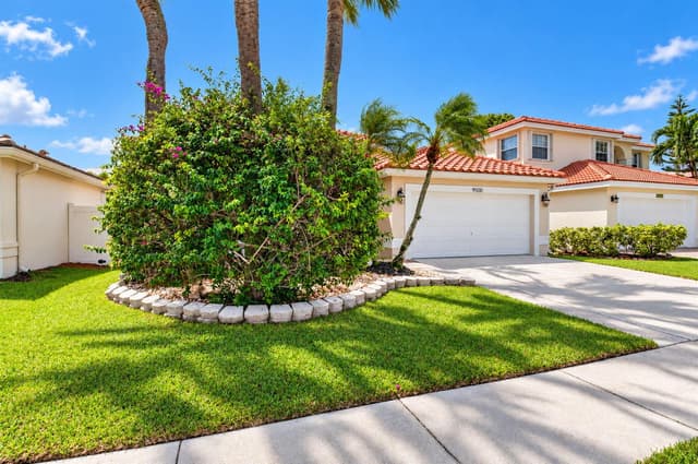9500 Fox Trot Lane, Boca Raton FL 33496 - Boca Raton, FL - Photo 2