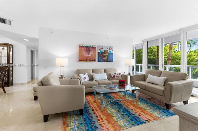 21205 Yacht Club Dr # 504, Aventura FL 33180 - Aventura, FL - Photo 2