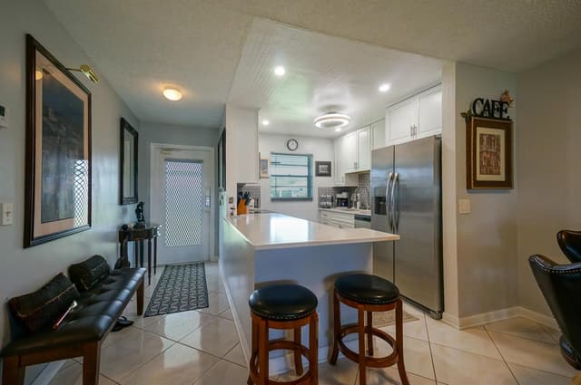 400 SW GOLFVIEW Terrace # 115, Boynton Beach FL 33426 - Boynton Beach, FL - Photo 3