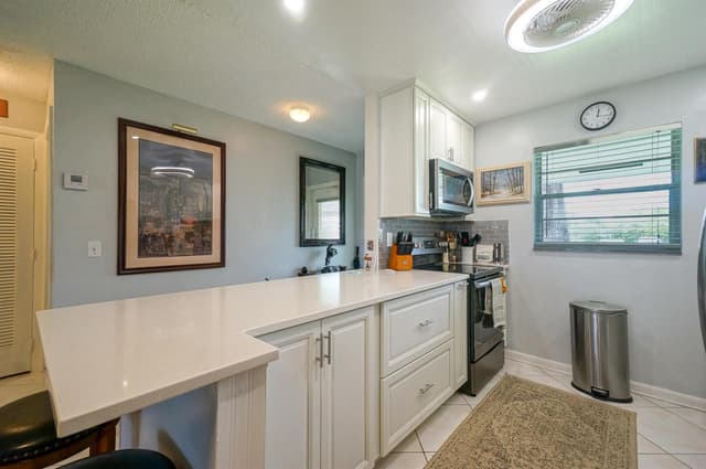 400 SW GOLFVIEW Terrace # 115, Boynton Beach FL 33426 - Boynton Beach, FL - Photo 5