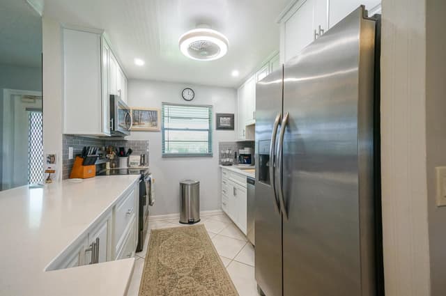 400 SW GOLFVIEW Terrace # 115, Boynton Beach FL 33426 - Boynton Beach, FL - Photo 4