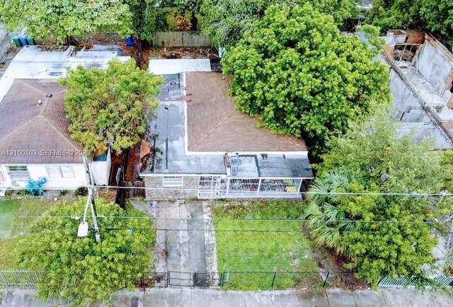 1085 NW 25th St, Miami FL 33127 - Miami, FL - Photo 6