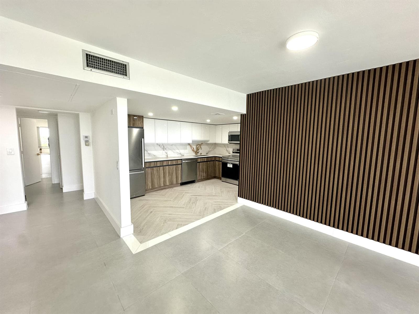 2940 N COURSE Drive # 607, Pompano Beach FL 33069 - Pompano Beach, FL - Photo 1