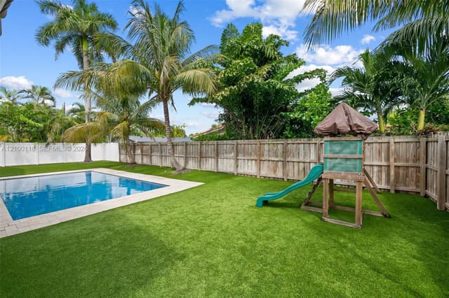 2091 NE 55th St, Fort Lauderdale FL 33308 - Fort Lauderdale, FL - Photo 4