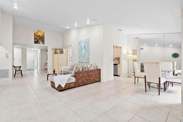 2588 Blue Sage Avenue, Coconut Creek FL 33063 - Coconut Creek, FL - Photo 4