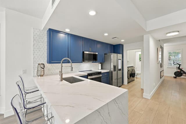 4102 Community Drive, Jupiter FL 33458 - Jupiter, FL - Photo 4