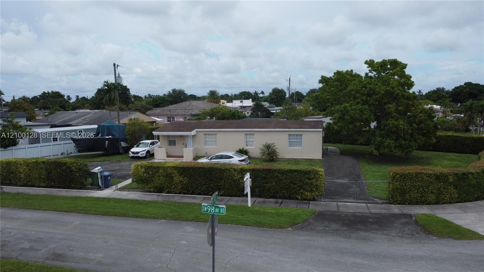 5241 SW 98th Ave Rd, Miami FL 33165 - Miami, FL - Photo 1