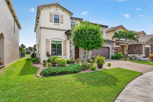 8872 Sandy Creek Way, Lake Worth FL 33467 - Lake Worth, FL - Photo 3