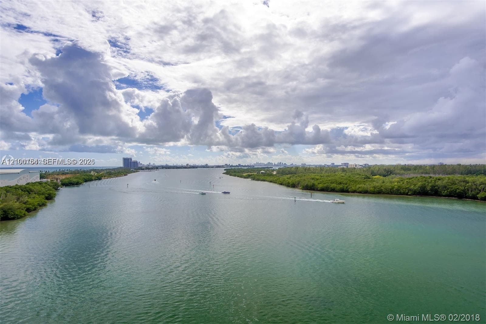 300 Bayview Dr # 1102, Sunny Isles Beach FL 33160 - Sunny Isles Beach, FL - Photo 1