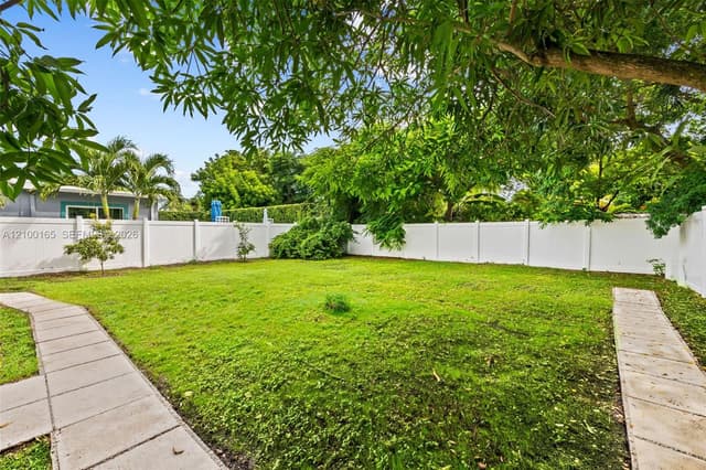 716 NE 11th Ave, Pompano Beach FL 33060 - Pompano Beach, FL - Photo 6