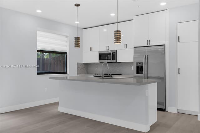 10413 NW 82nd St # 3, Doral FL 33178 - Doral, FL - Photo 3