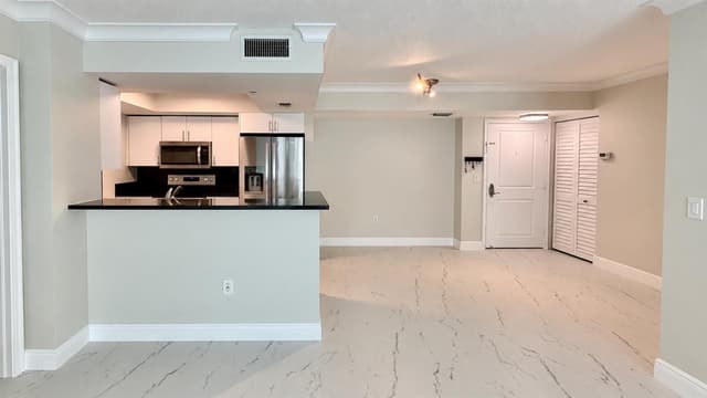 99 SE MIZNER Boulevard # 233, Boca Raton FL 33432 - Boca Raton, FL - Photo 2