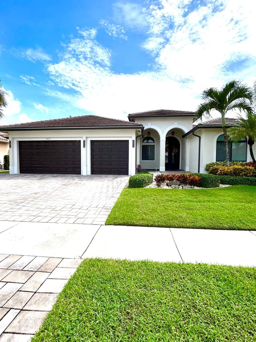 11618 MANATEE BAY Lane, Wellington FL 33449 - Wellington, FL - Photo 1