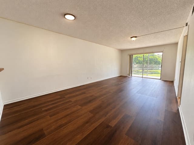 613 S STATE ROAD 7 # 2F, Margate FL 33068 - Margate, FL - Photo 5
