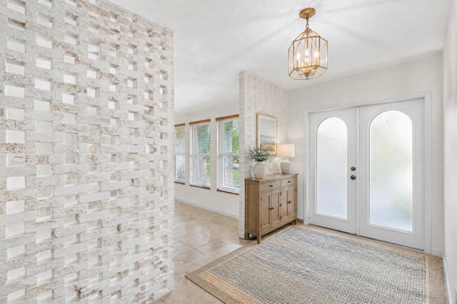 8 Bell Lane, West Palm Beach FL 33406 - West Palm Beach, FL - Photo 6