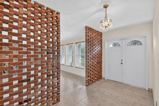 8 Bell Lane, West Palm Beach FL 33406 - West Palm Beach, FL - Photo 7