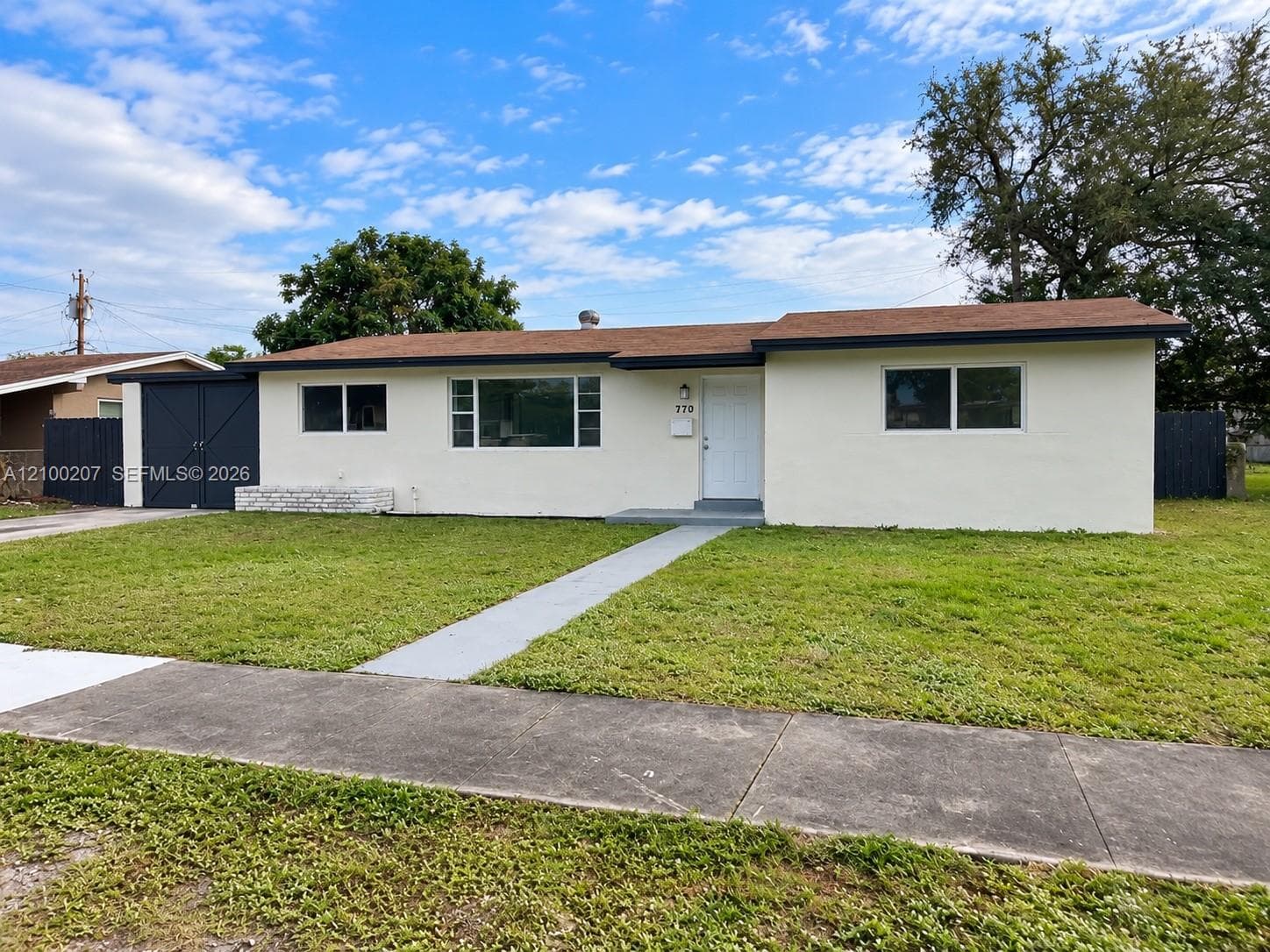 770 NW 179th St, Miami Gardens FL 33169 - Miami Gardens, FL - Photo 1