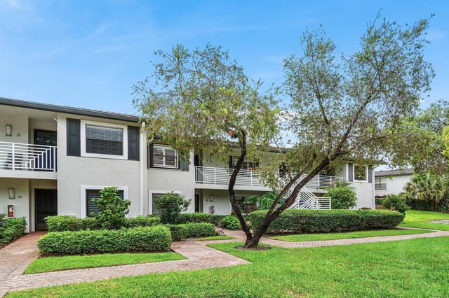 13 SOUTHPORT Lane # F, Boynton Beach FL 33436 - Boynton Beach, FL - Photo 3