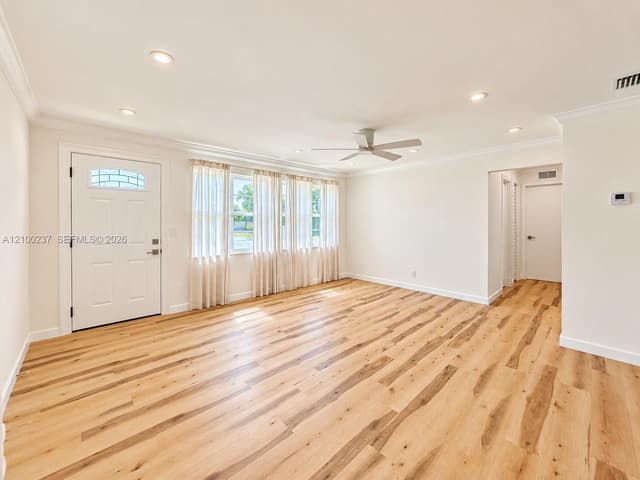 304 SW 6th Ave, Boynton Beach FL 33435 - Boynton Beach, FL - Photo 3