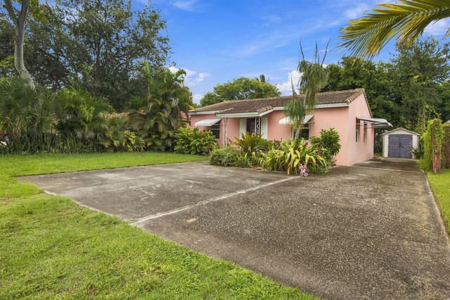 1524 NE 2ND Avenue, Fort Lauderdale FL 33304 - Fort Lauderdale, FL - Photo 2