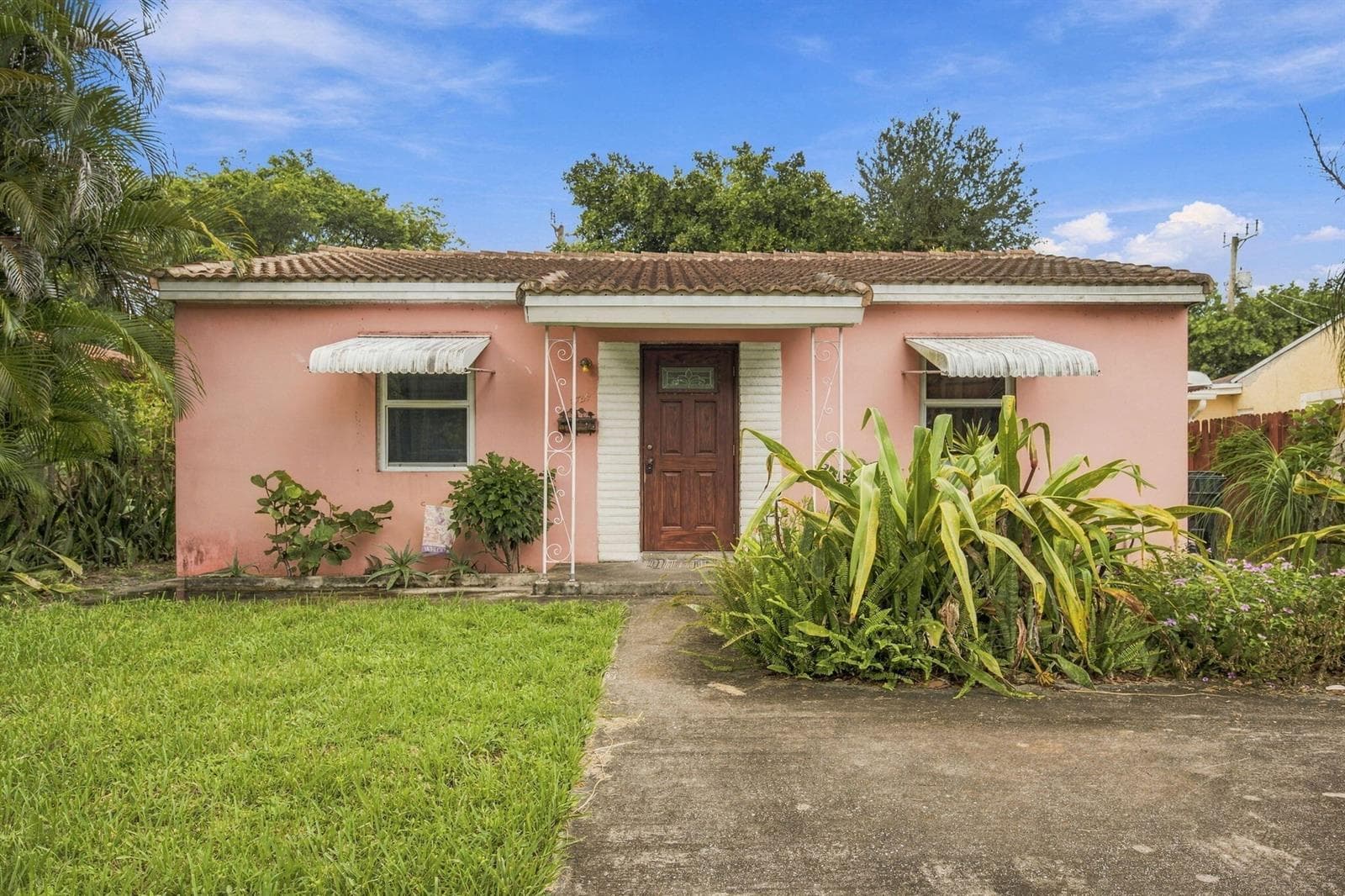1524 NE 2ND Avenue, Fort Lauderdale FL 33304 - Fort Lauderdale, FL - Photo 1