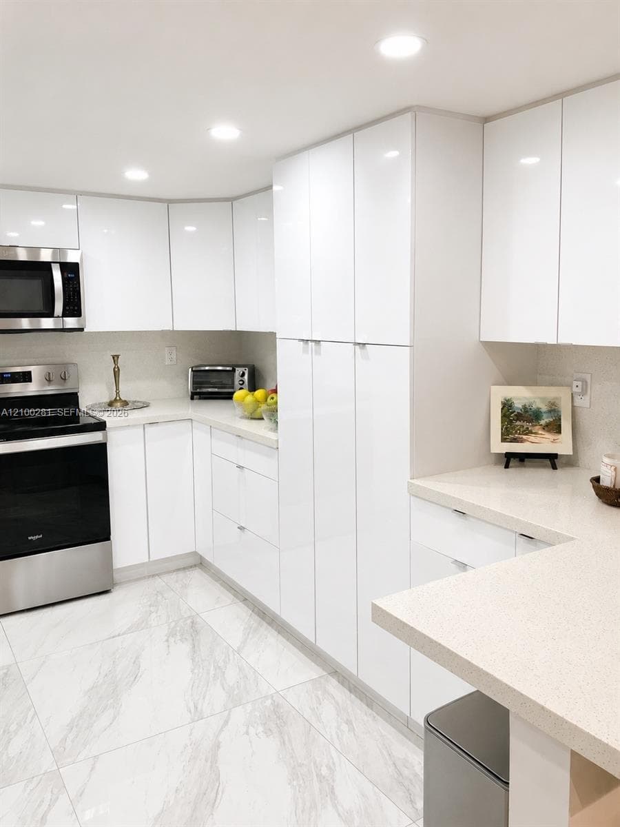 9735 NW 52nd St # 305, Doral FL 33178 - Doral, FL - Photo 1