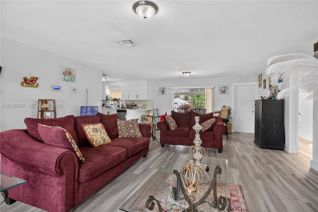 425 NW 18th Ct, Pompano Beach FL 33060 - Pompano Beach, FL - Photo 7