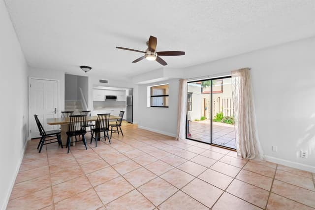 3770 VILLAGE Drive # B, Delray Beach FL 33445 - Delray Beach, FL - Photo 7