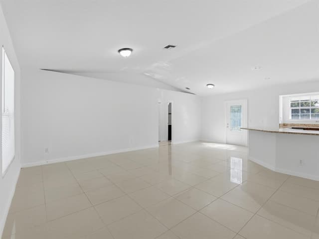 14242 77TH Place N, FL 33470 - Photo 7