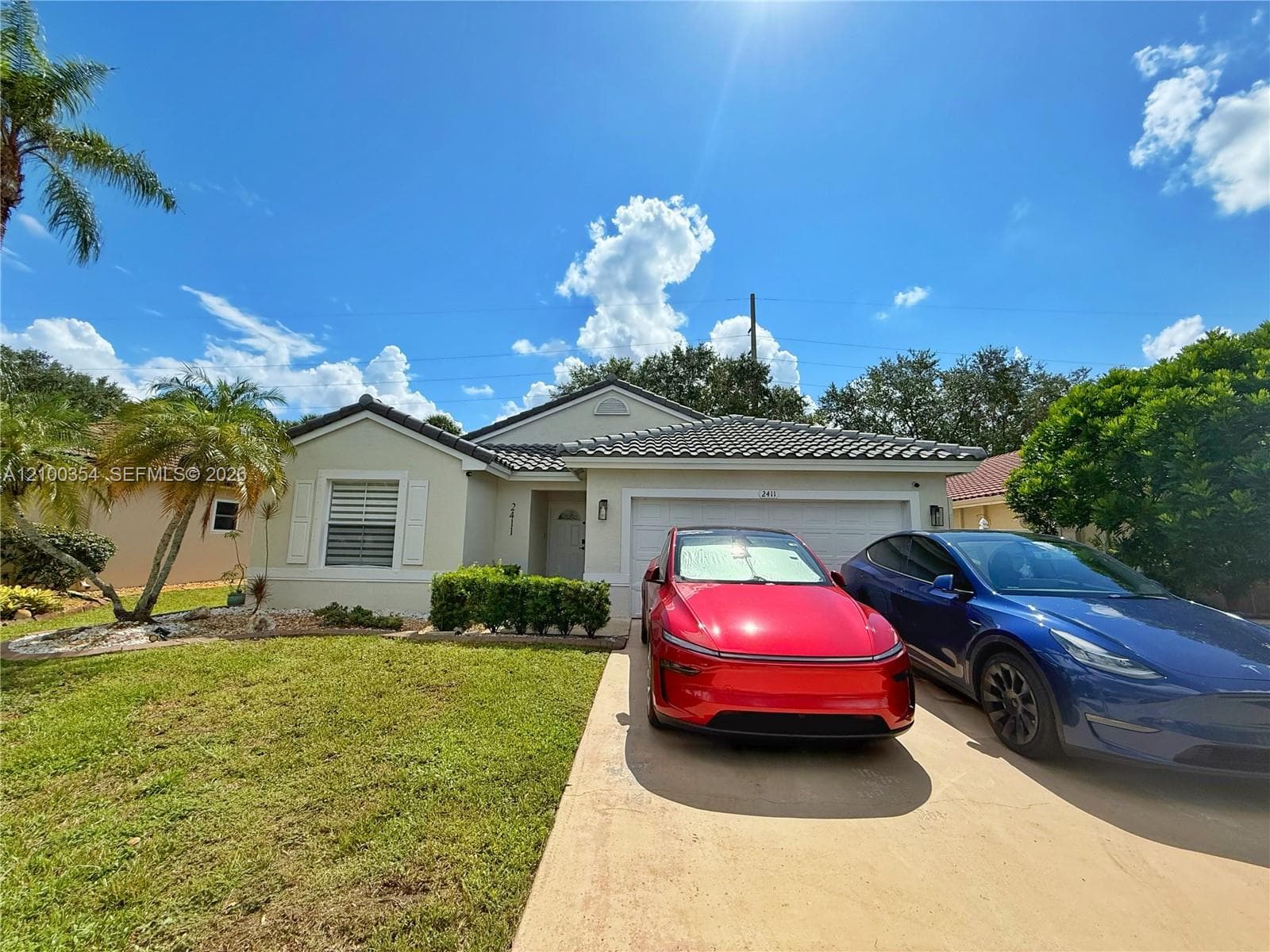 2411 NW 184th Ter, Pembroke Pines FL 33029 - Pembroke Pines, FL - Photo 1