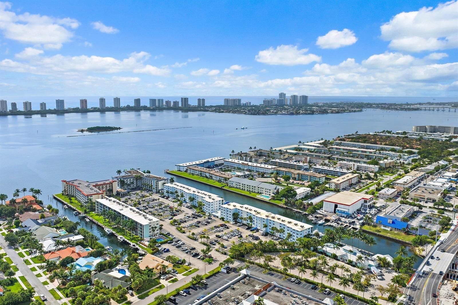 100 PARADISE HARBOUR Boulevard # 202, North Palm Beach FL 33408 - North Palm Beach, FL - Photo 1