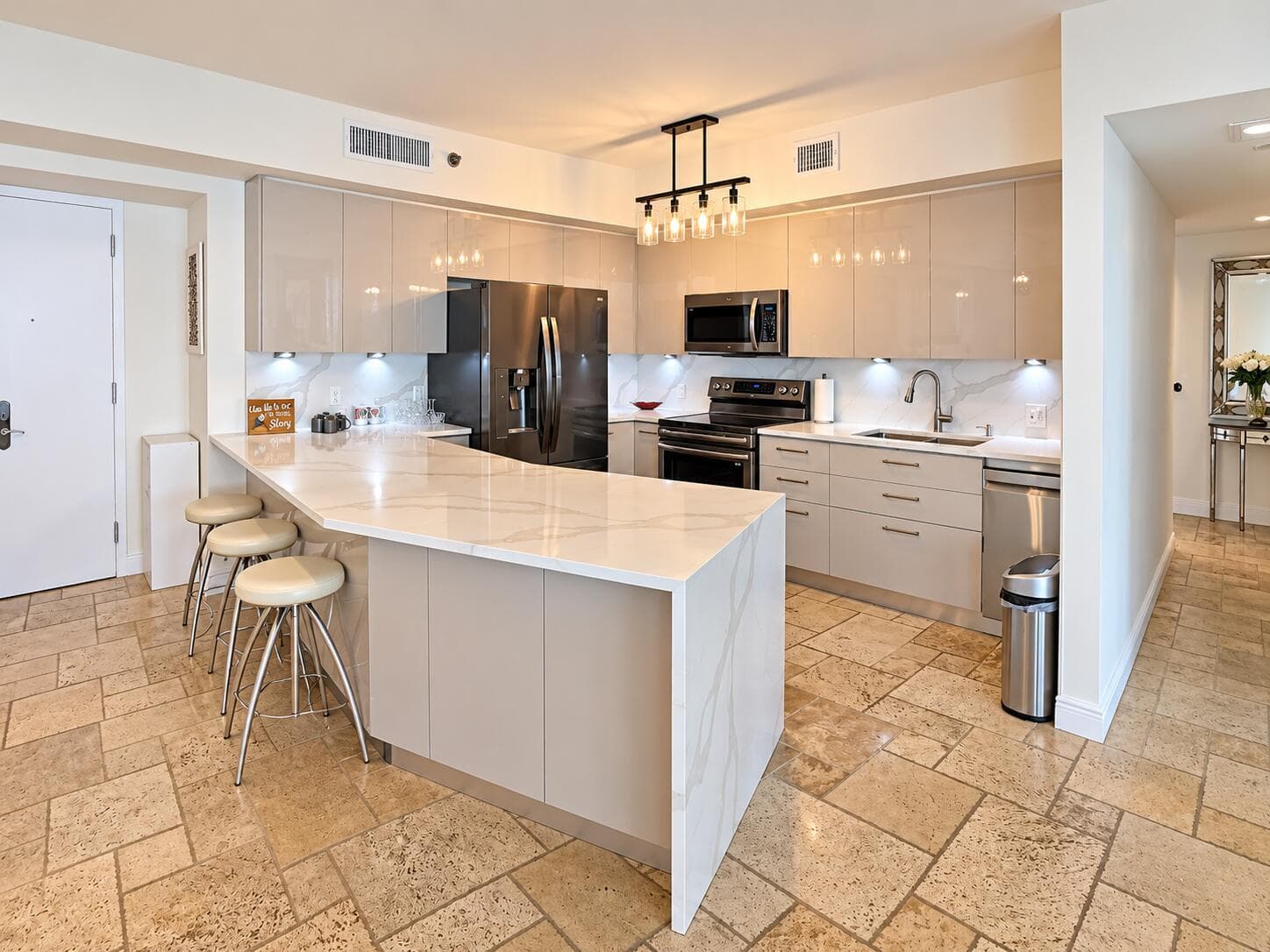 1800 S OCEAN Drive # 1210, Hallandale Beach FL 33009 - Hallandale Beach, FL - Photo 1