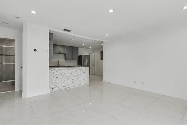 6320 ADAMS Street, Hollywood FL 33023 - Hollywood, FL - Photo 7
