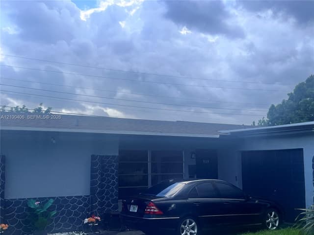 4420 NW 25th Pl, Lauderhill FL 33313 - Lauderhill, FL - Photo 3