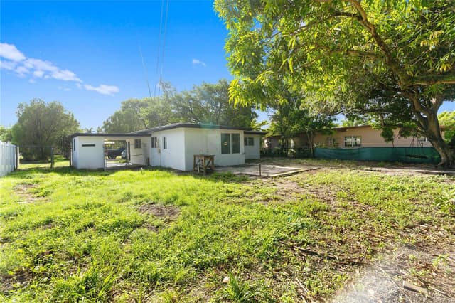 2001 NW 14TH Avenue, Fort Lauderdale FL 33311 - Fort Lauderdale, FL - Photo 6