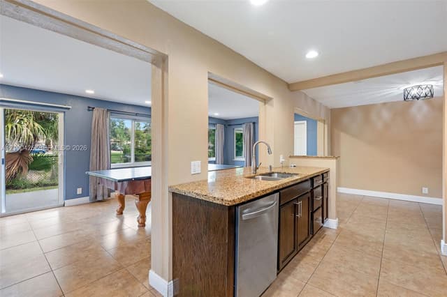 4711 NW 58th St, Tamarac FL 33319 - Tamarac, FL - Photo 7