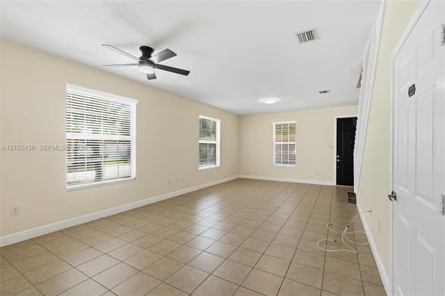 1129 SW 147th Ter, Pembroke Pines FL 33027 - Pembroke Pines, FL - Photo 3