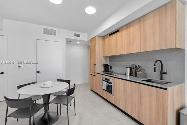 121 NE 5th St # 1813, Miami FL 33132 - Miami, FL - Photo 5