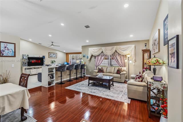1130 NW 133rd Ter, Sunrise FL 33323 - Sunrise, FL - Photo 2