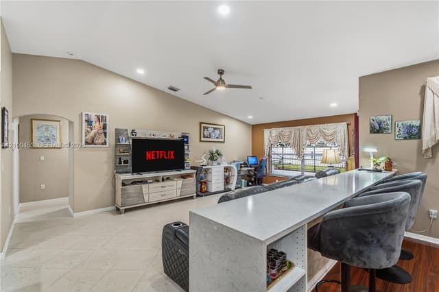 1130 NW 133rd Ter, Sunrise FL 33323 - Sunrise, FL - Photo 6