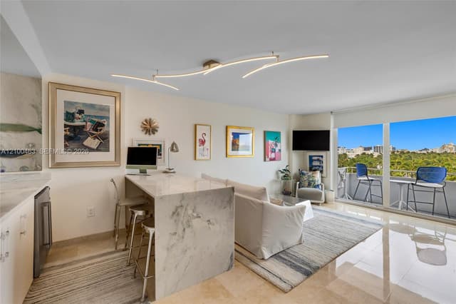 465 Ocean Dr # 718, Miami Beach FL 33139 - Miami Beach, FL - Photo 4