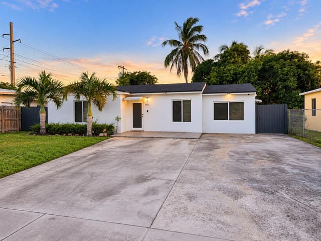 510 NW 108TH Street, Miami FL 33168 - Miami, FL - Photo 2