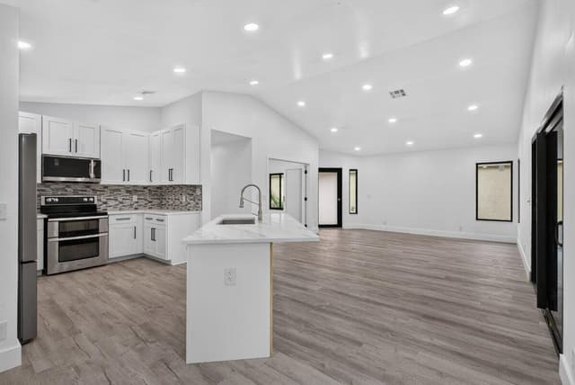 3360 NW 22ND Court, Coconut Creek FL 33066 - Coconut Creek, FL - Photo 5