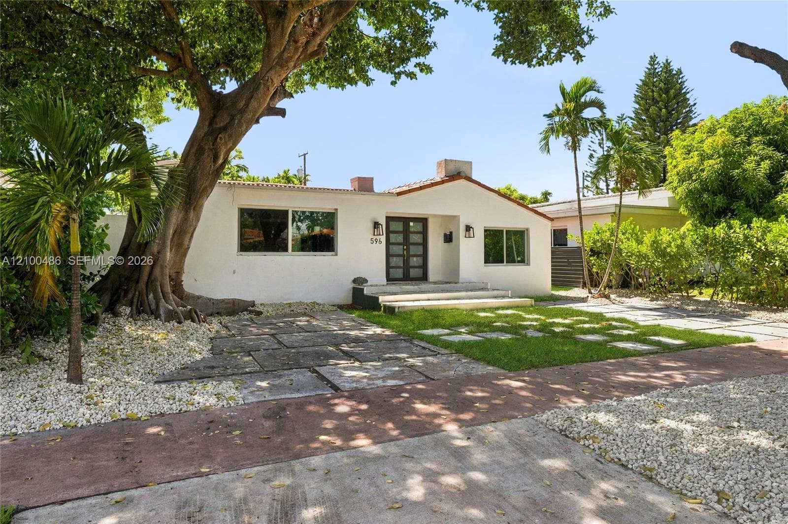 596 W 50th St, Miami Beach FL 33140 - Miami Beach, FL - Photo 1