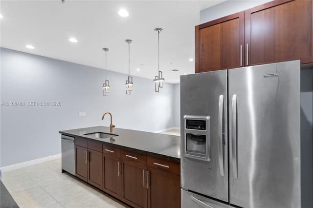 946 SW 147th Ave # 2614, Pembroke Pines FL 33027 - Pembroke Pines, FL - Photo 3
