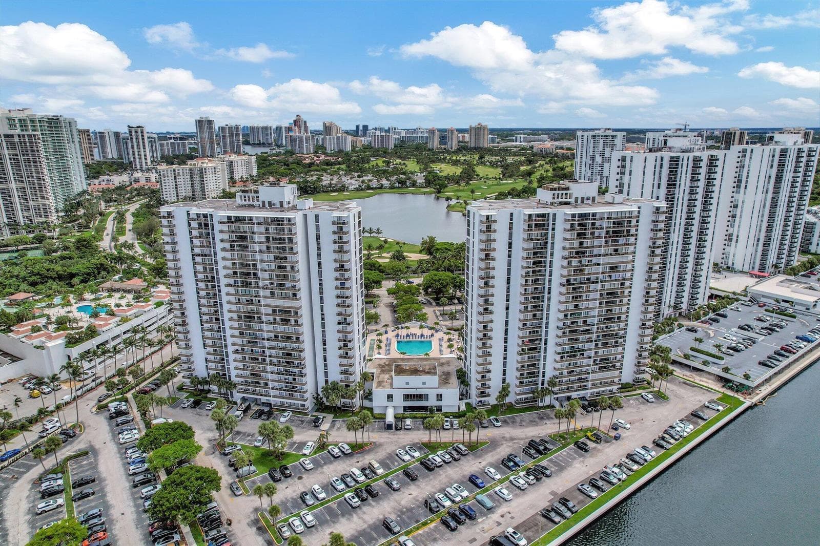 3701 N COUNTRY CLUB Drive # 907, Aventura FL 33180 - Aventura, FL - Photo 1