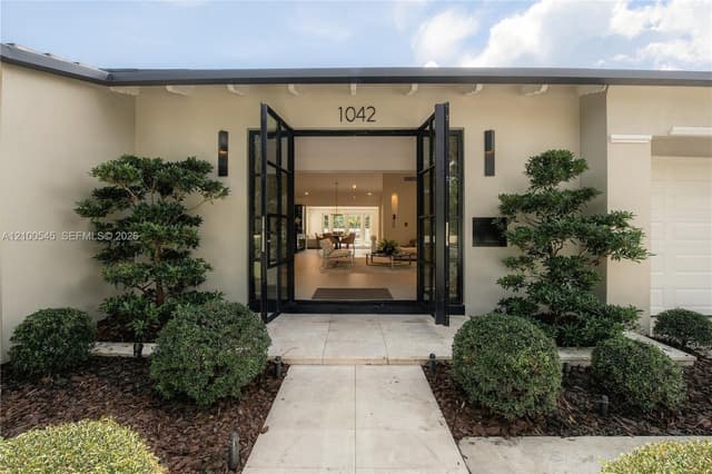 1042 NE 95th St, Miami Shores FL 33138 - Miami Shores, FL - Photo 6